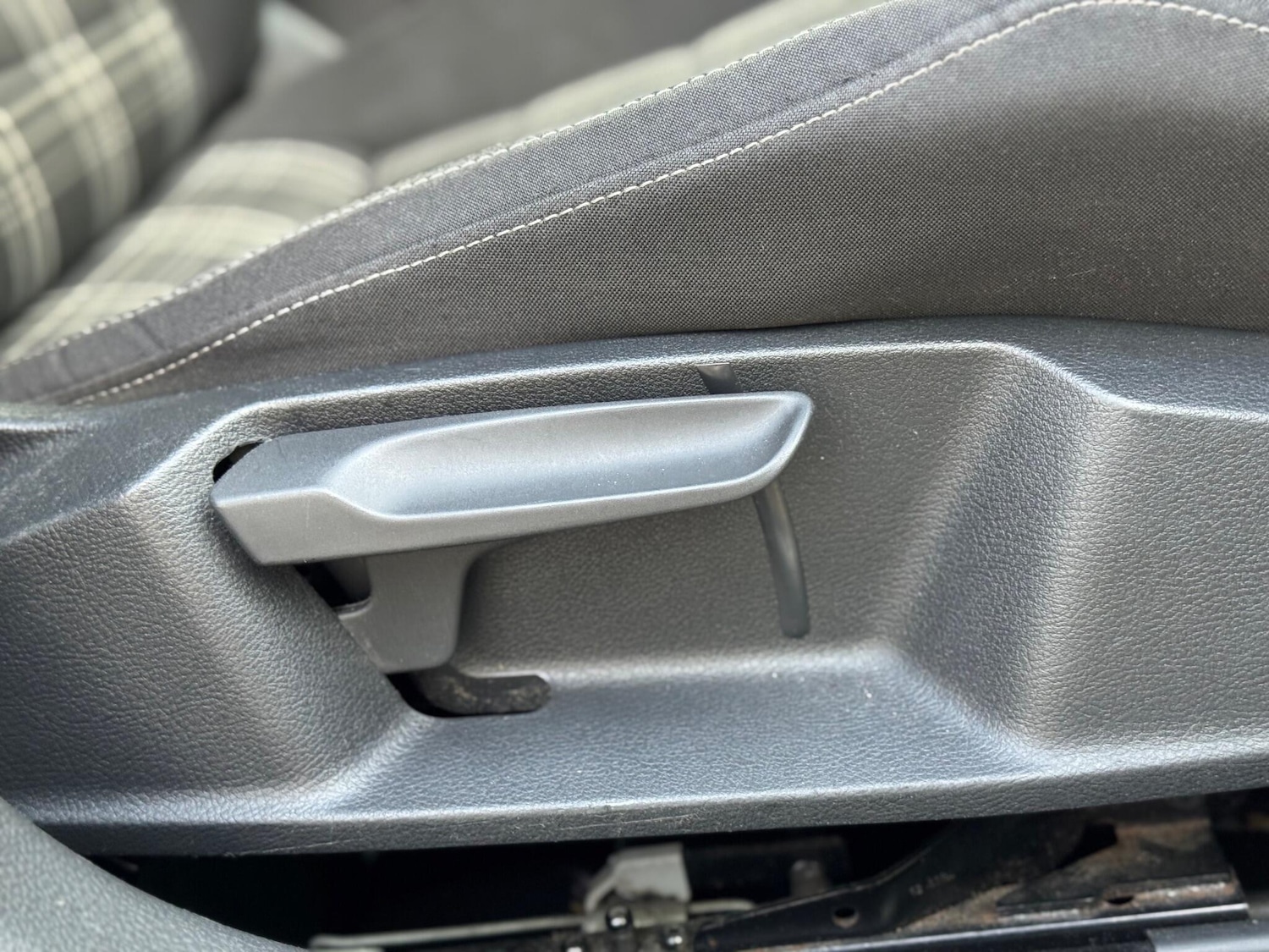 Used Volkswagen Golf 2017 for sale - 76550559: Photo 54