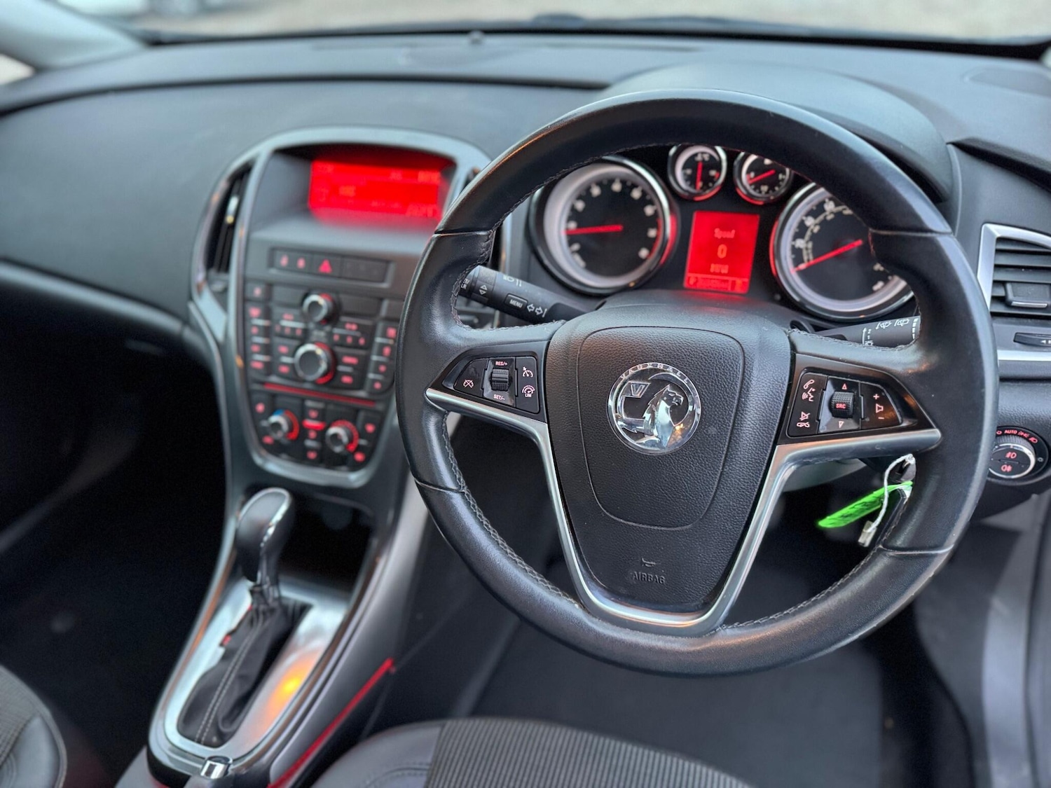 Used Vauxhall Astra 2013 for sale - 76550098: Photo 27