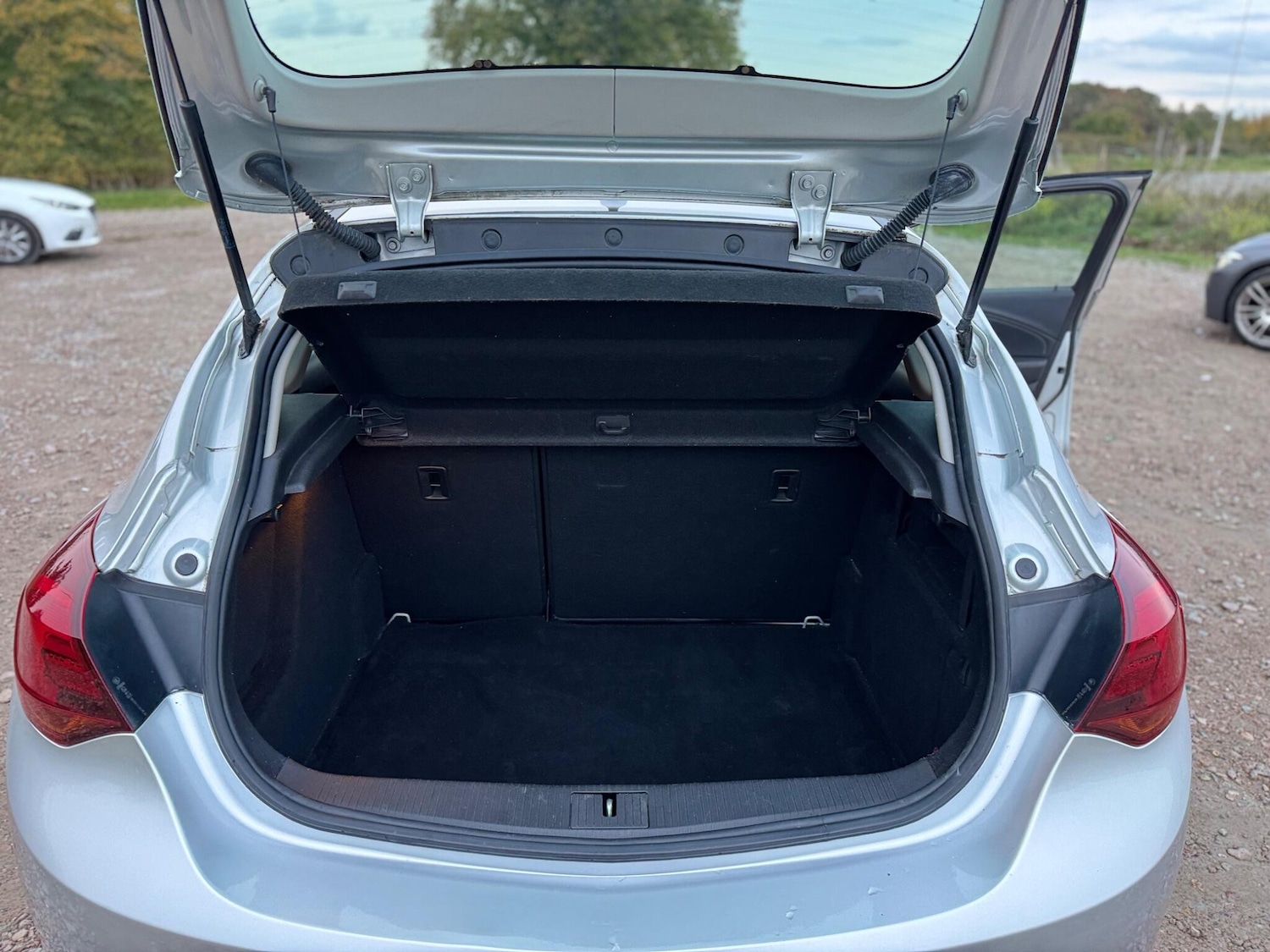 Used Vauxhall Astra 2013 for sale - 76550098: Photo 29