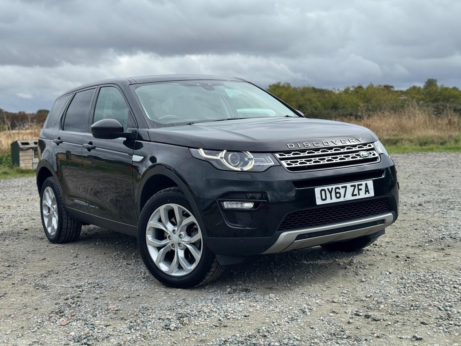 Used Land Rover Discovery Sport 2017 for sale - 76549385: Photo 1