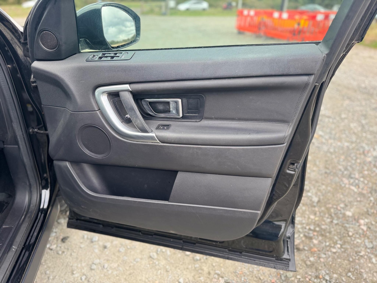 Used Land Rover Discovery Sport 2017 for sale - 76549385: Photo 24