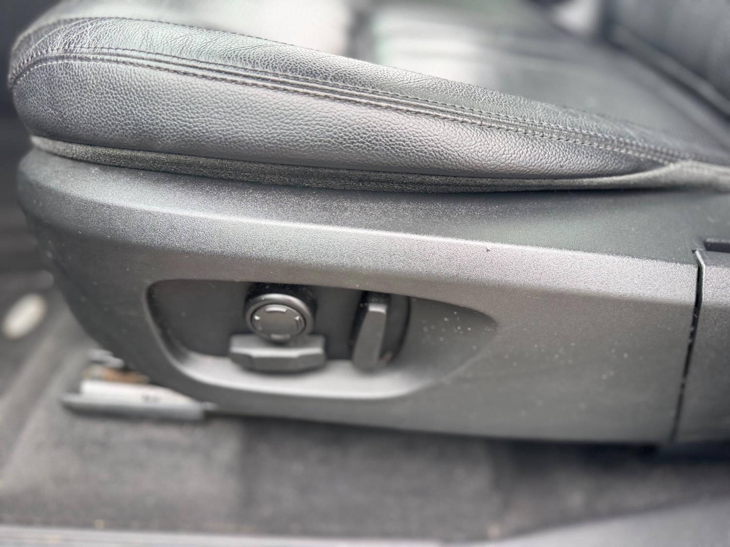 Used Land Rover Discovery Sport 2017 for sale - 76549385: Photo 42