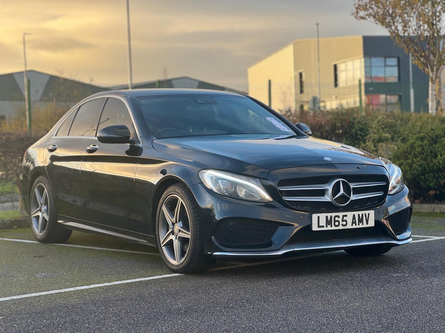 Used Mercedes-Benz C Class 2015 for sale - 76824851: Photo 5