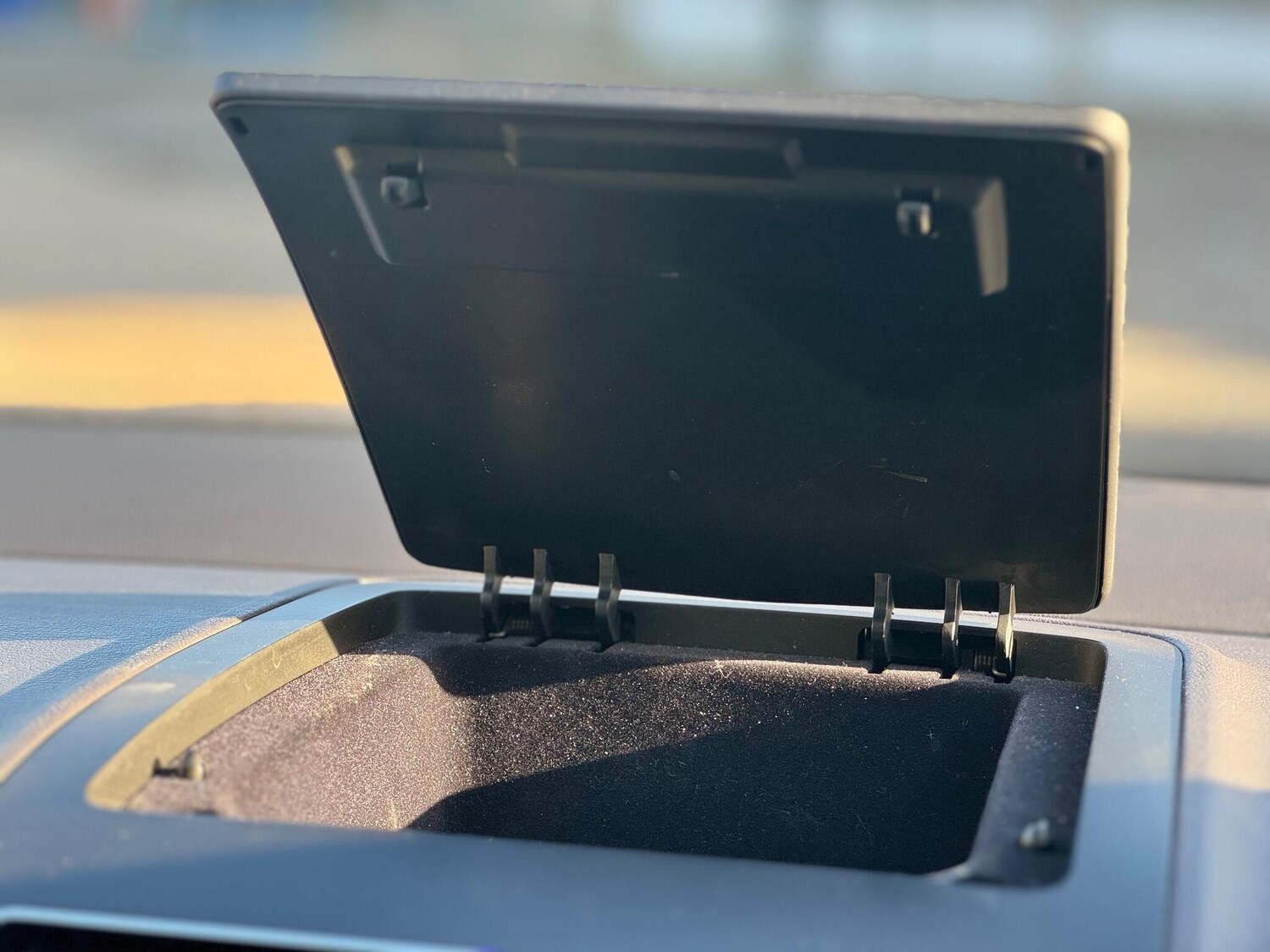 Used Volkswagen Touran 2011 for sale - 76633393: Photo 34