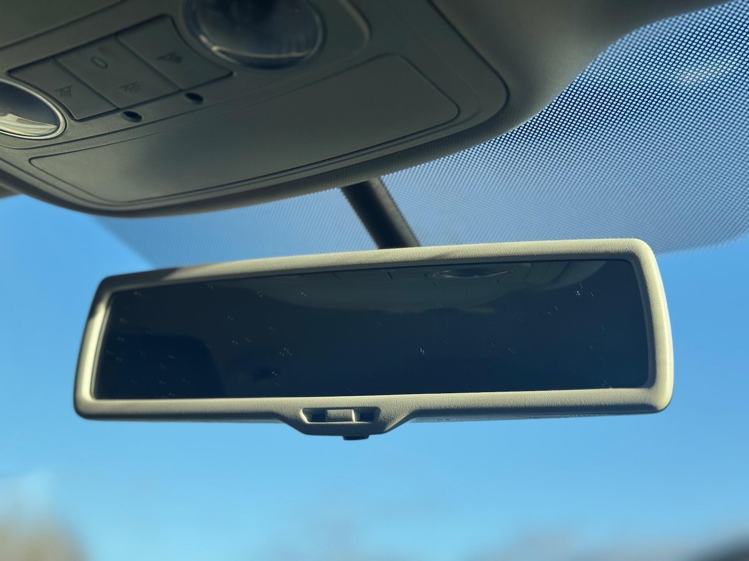 Used Volkswagen Touran 2011 for sale - 76633393: Photo 39