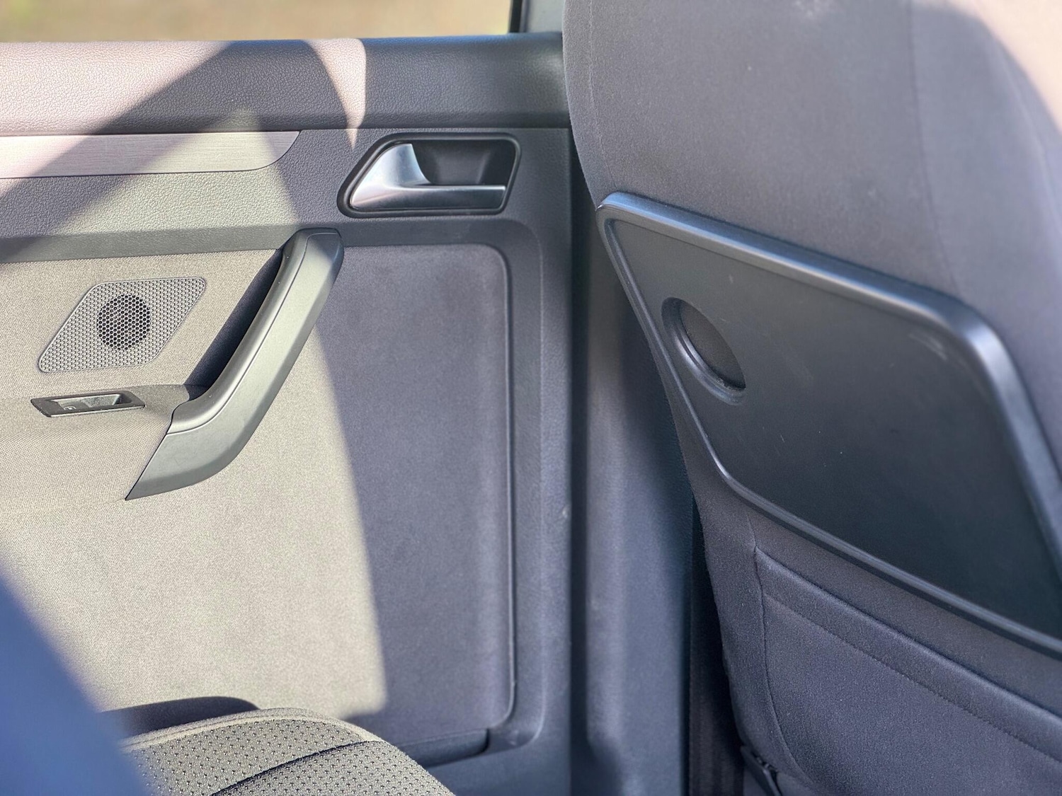 Used Volkswagen Touran 2011 for sale - 76633393: Photo 43