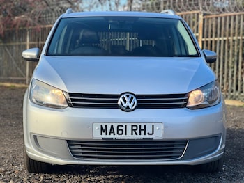 Used Volkswagen Touran 2011 for sale - 76633393: Photo