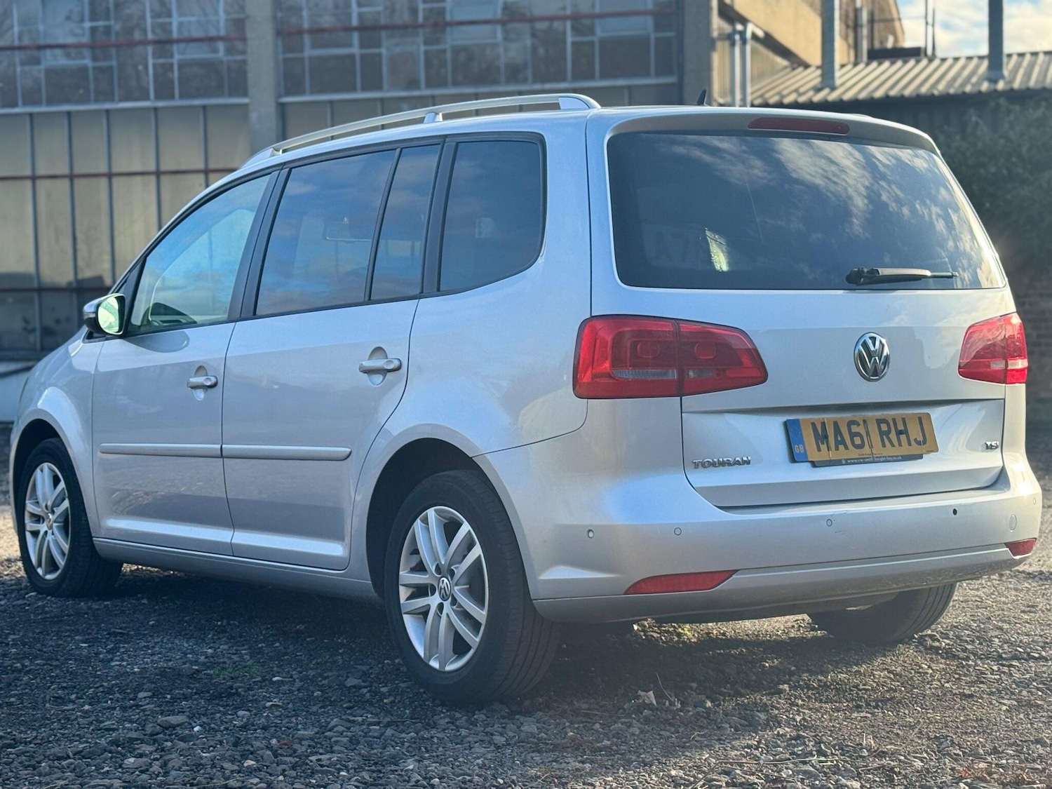 Used Volkswagen Touran 2011 for sale - 76633393: Photo 7