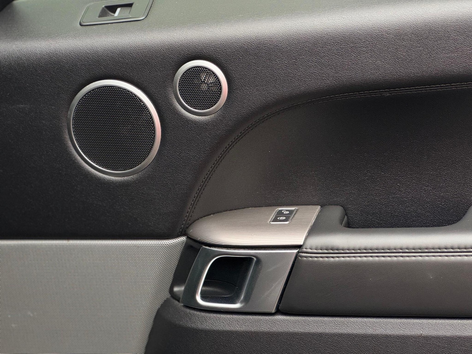 Used Land Rover Range Rover Sport 2017 for sale - 76825005: Photo 24