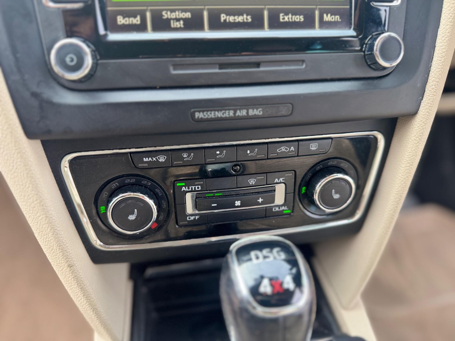 Used Skoda Superb 2014 for sale - 76550433: Photo 39