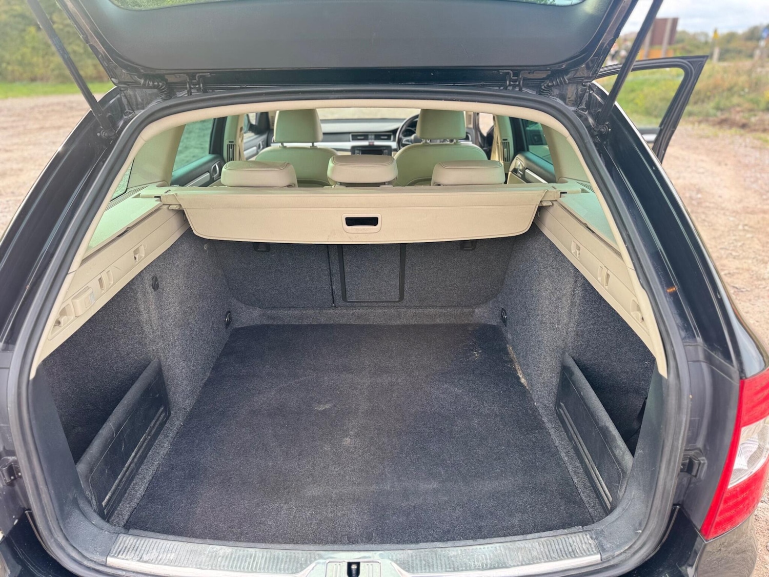 Used Skoda Superb 2014 for sale - 76550433: Photo 42