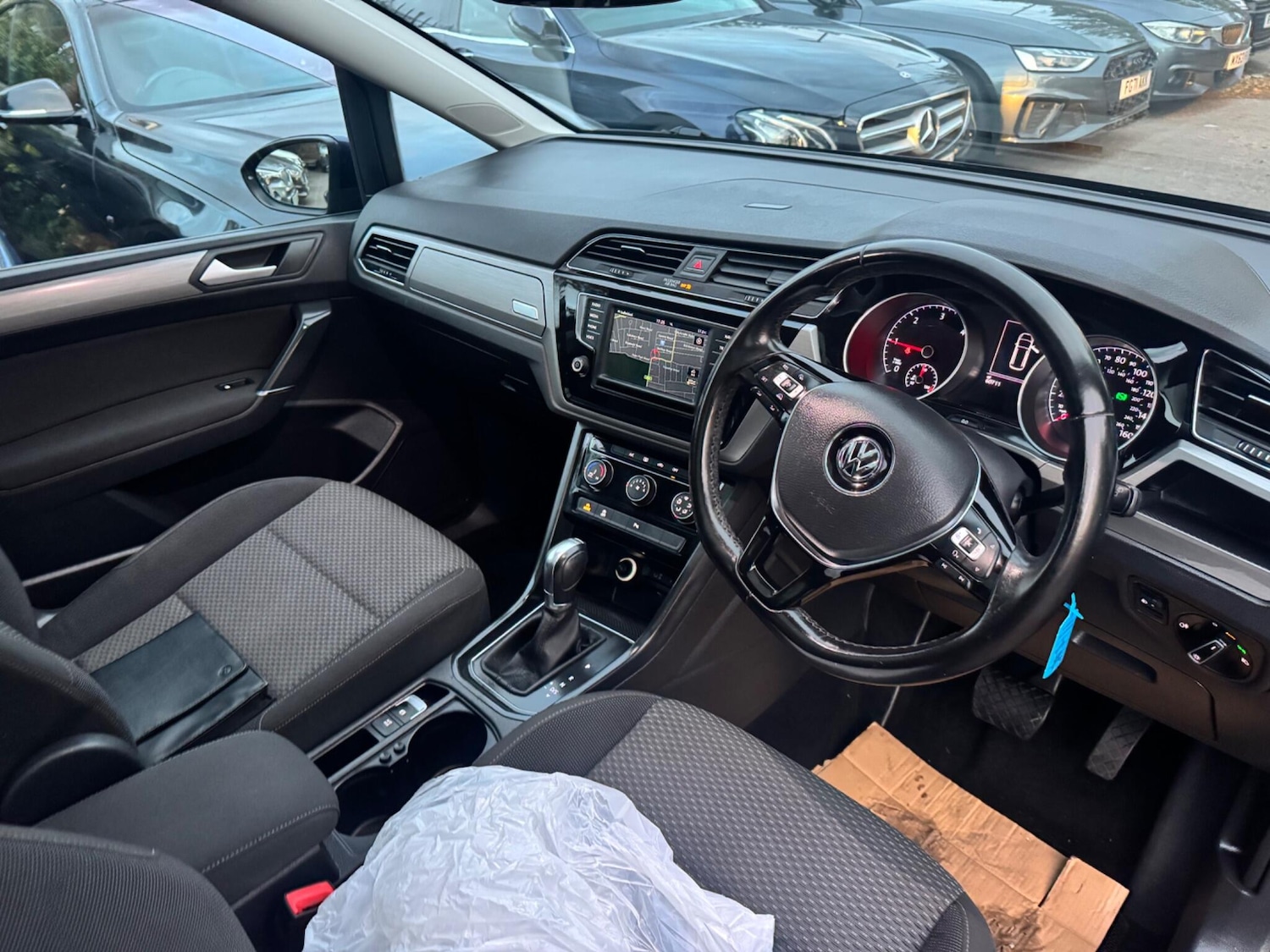 Used Skoda Superb 2014 for sale - 76550433: Photo 47