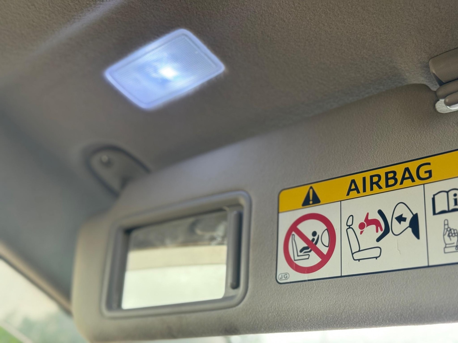 Used Toyota Prius 2019 for sale - 76990477: Photo 36