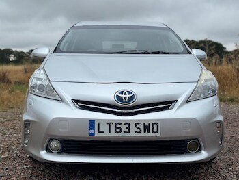Used Toyota Prius 2013 for sale - 76990477: Photo