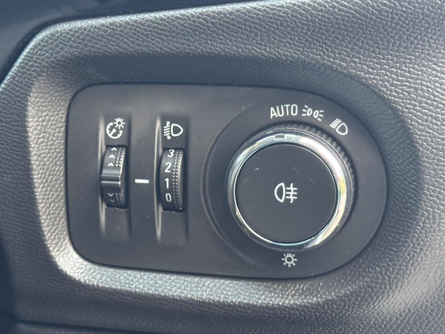 Used Vauxhall Corsa 2023 for sale - 76549414: Photo 14