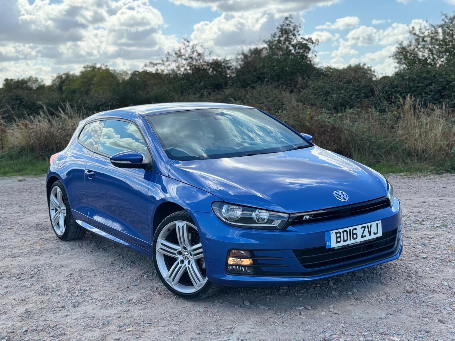 Used Volkswagen Scirocco 2016 for sale - 76549367: Photo 1