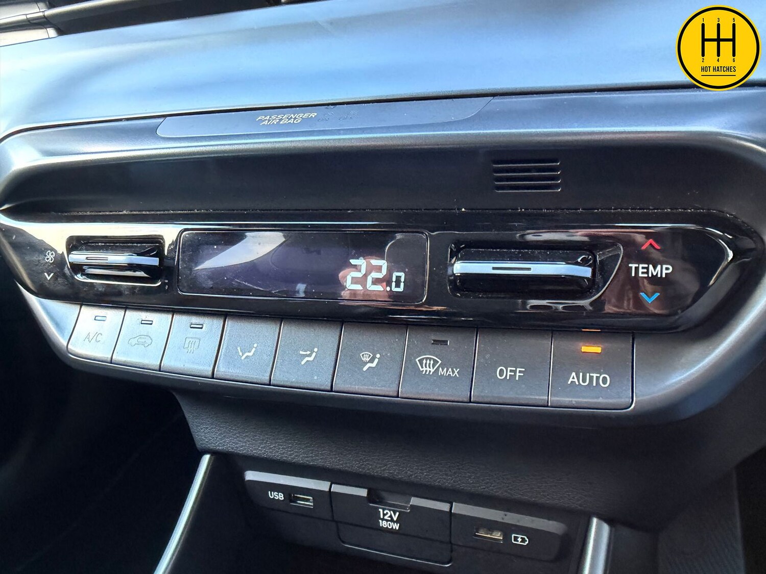 Used Hyundai i20 2023 for sale - 76514679: Photo 46