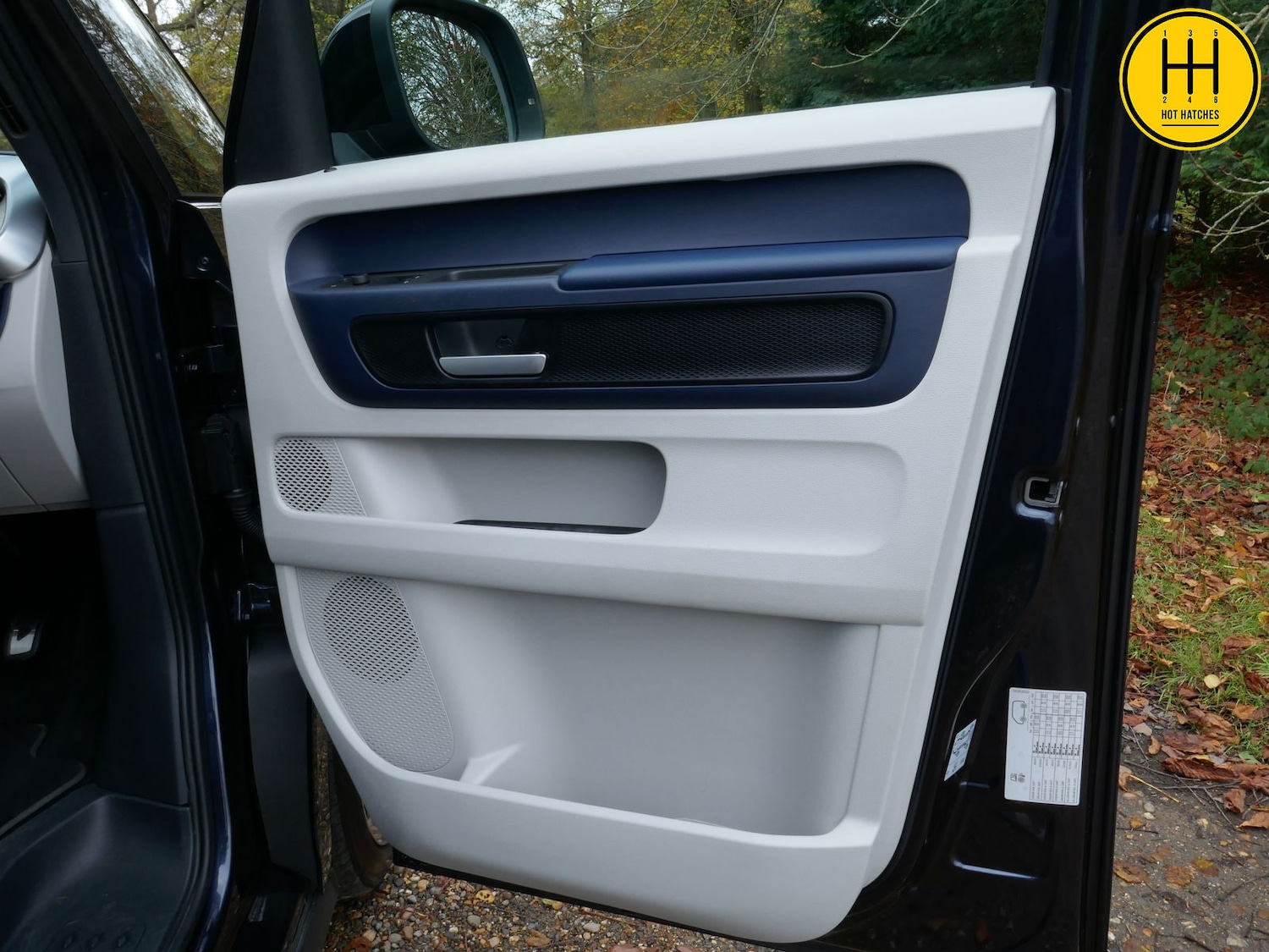 Used Volkswagen ID.Buzz 2023 for sale - 76459257: Photo 9