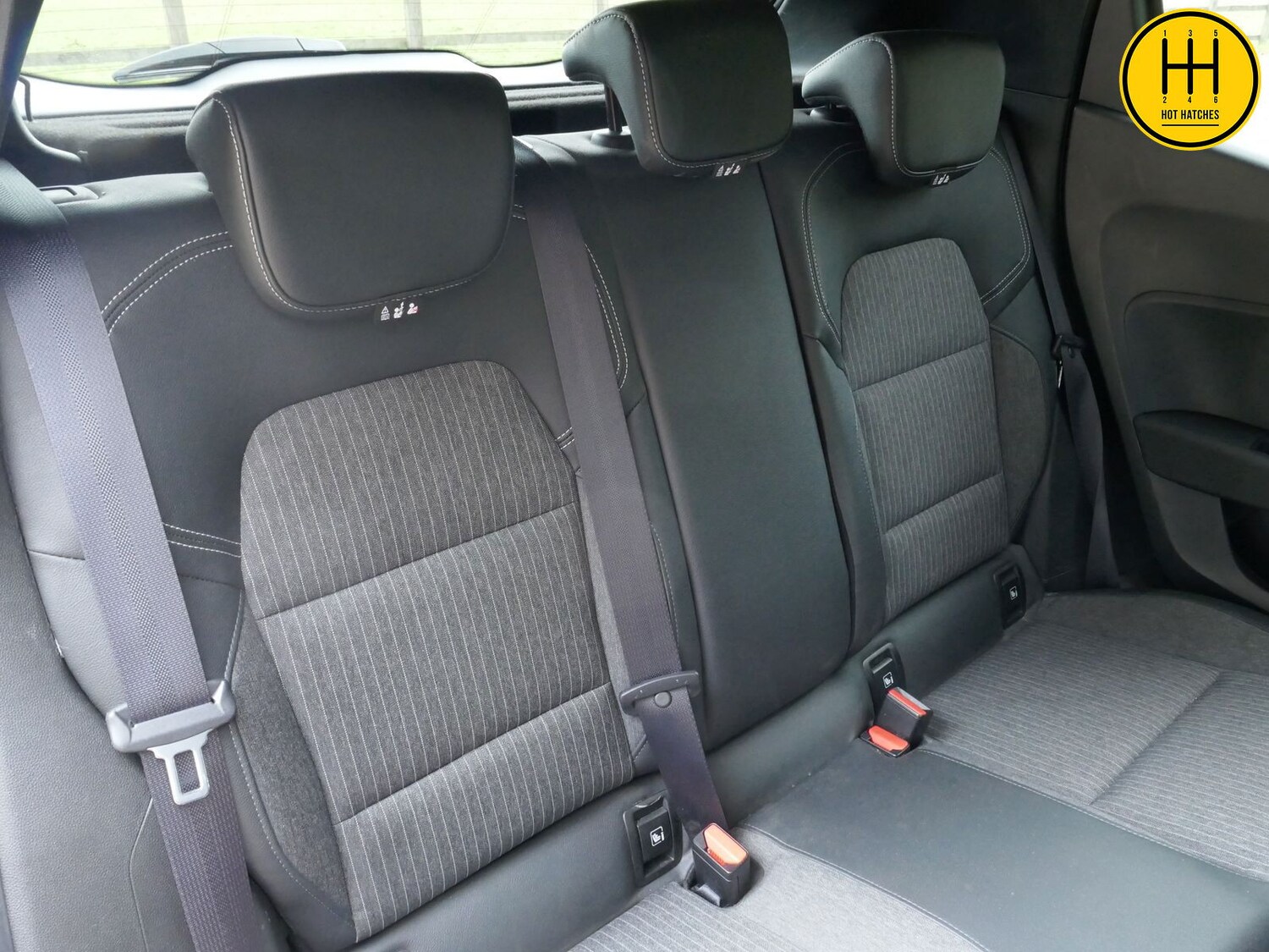 Used Renault Clio 2023 for sale - 76327978: Photo 11