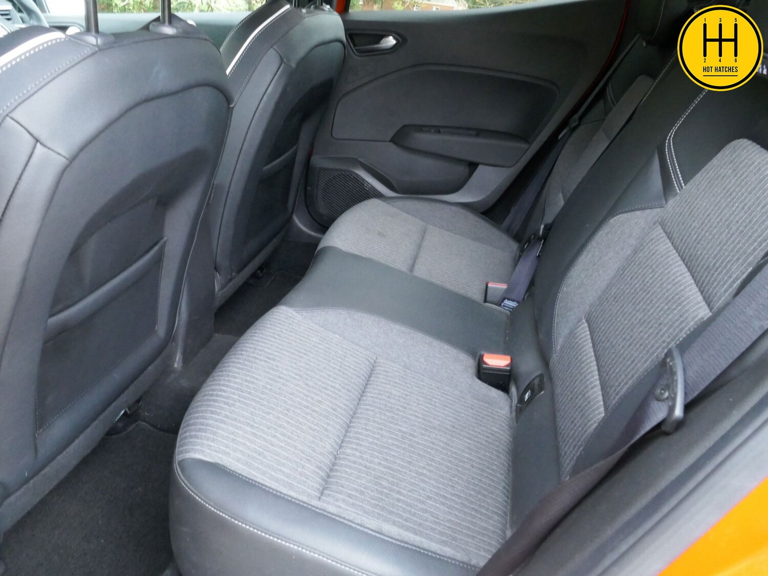 Used Renault Clio 2023 for sale - 76327978: Photo 15