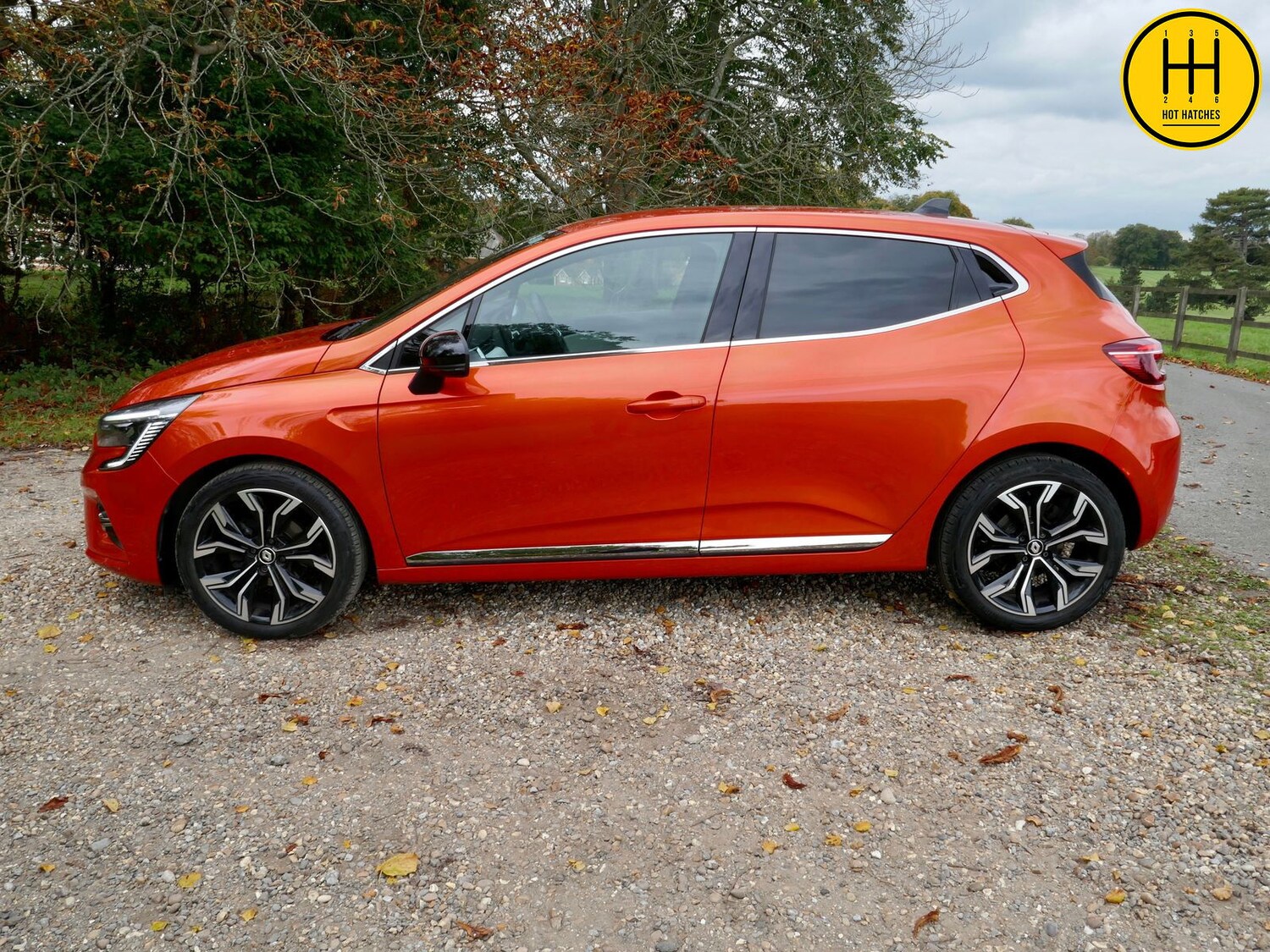 Used Renault Clio 2023 for sale - 76327978: Photo 30