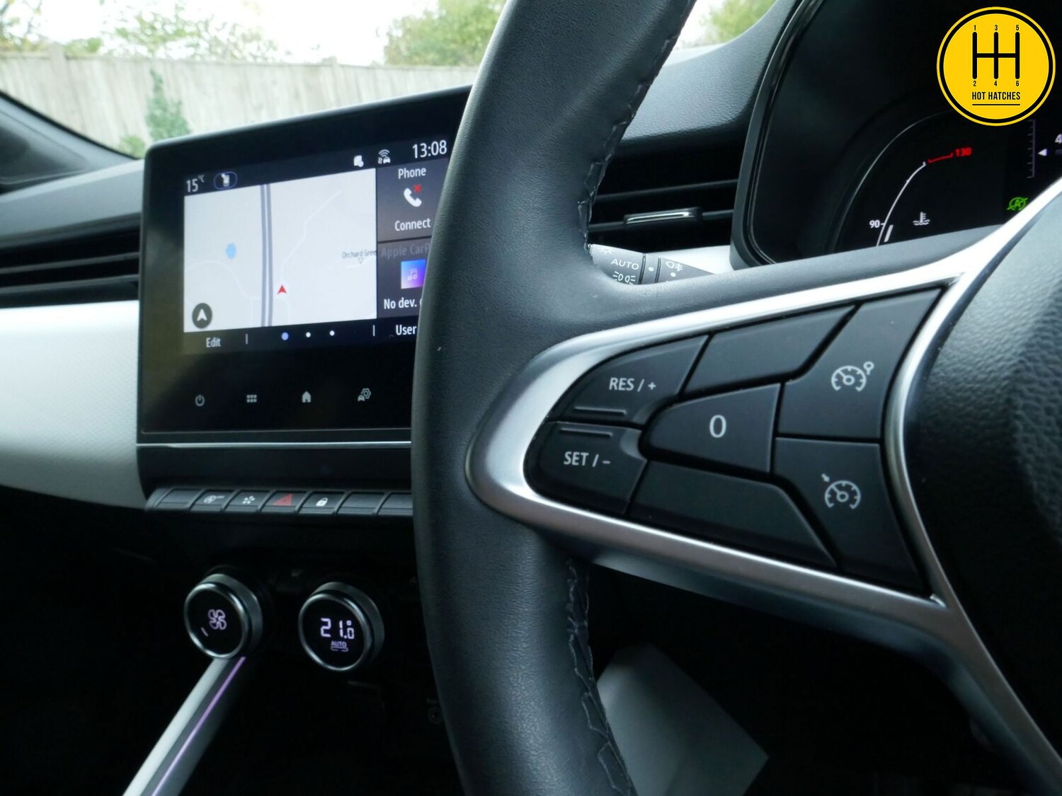 Used Renault Clio 2023 for sale - 76327978: Photo 39