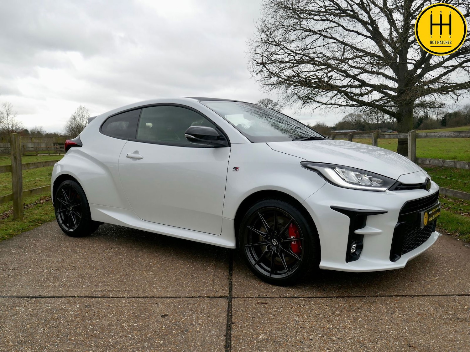 Used Toyota Yaris 2022 for sale - 76851280: Photo 2