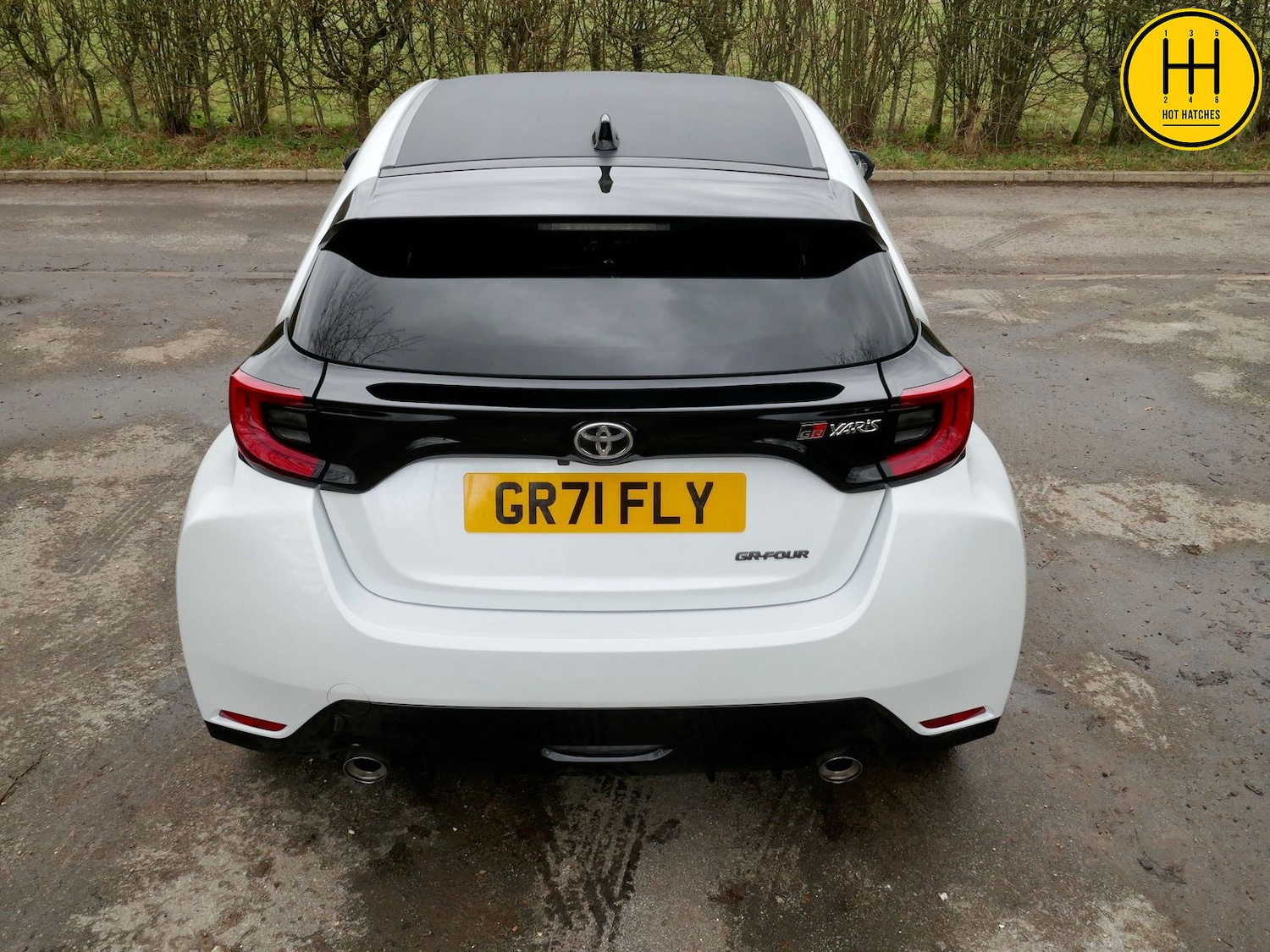 Used Toyota Yaris 2022 for sale - 76851280: Photo 30