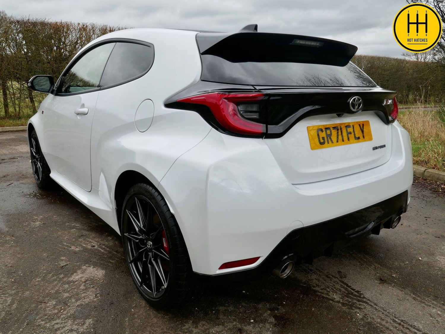 Used Toyota Yaris 2022 for sale - 76851280: Photo 32