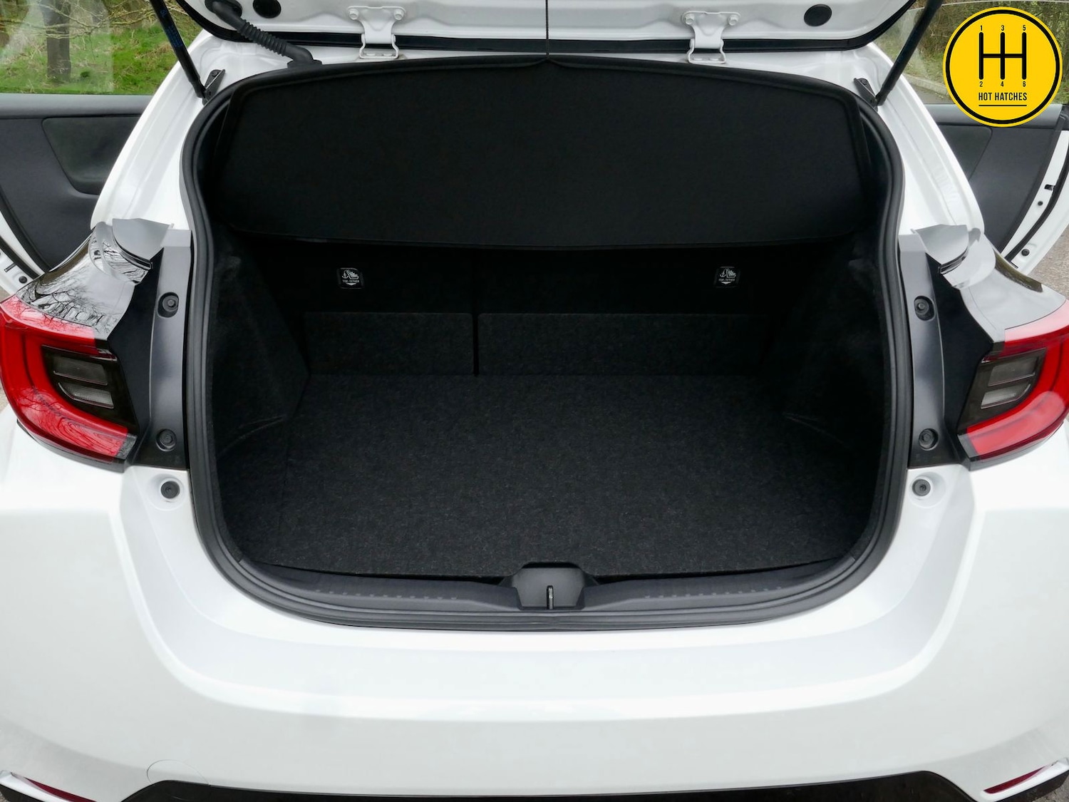 Used Toyota Yaris 2022 for sale - 76851280: Photo 50