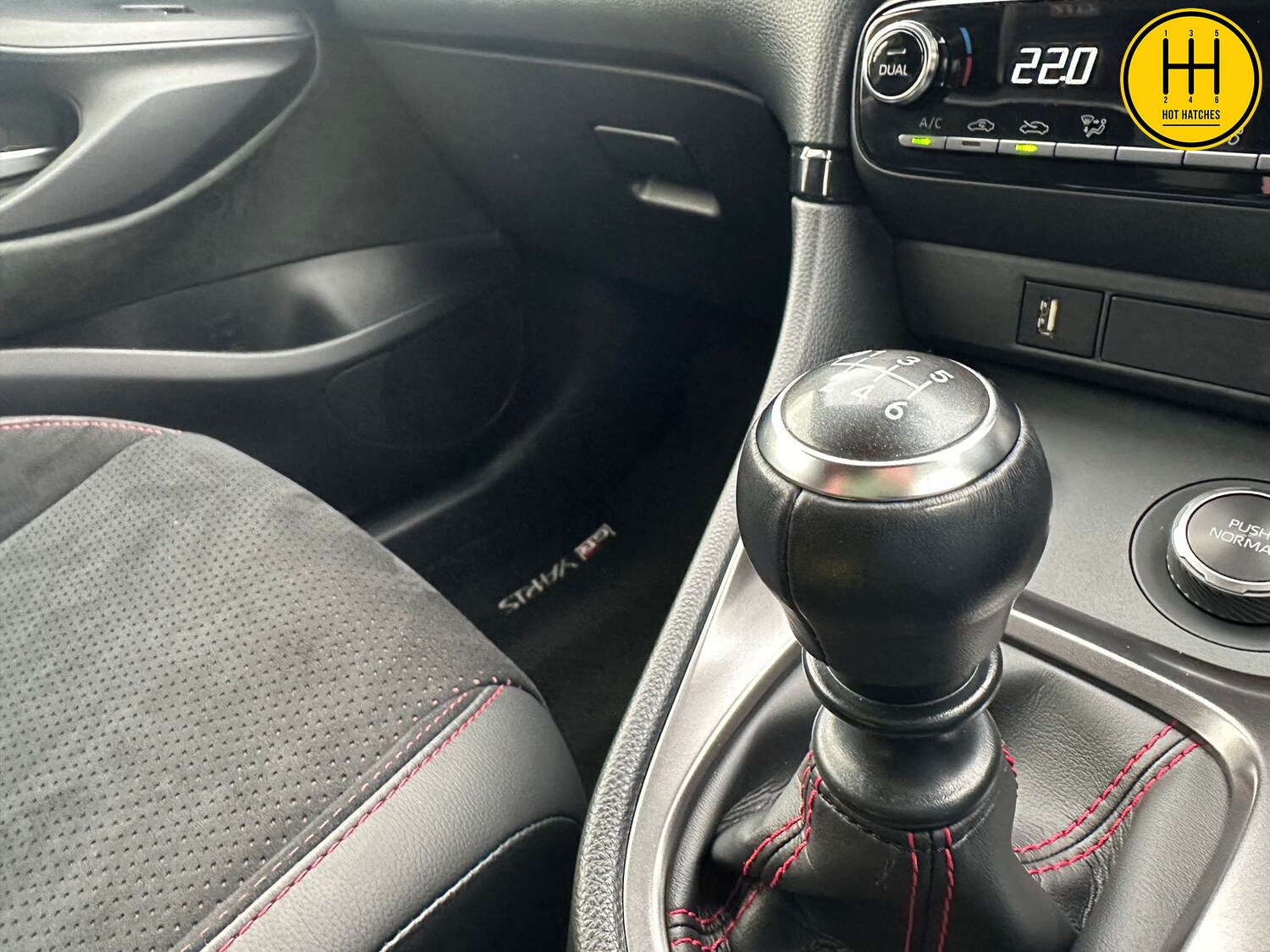 Used Toyota Yaris 2022 for sale - 76851280: Photo 59