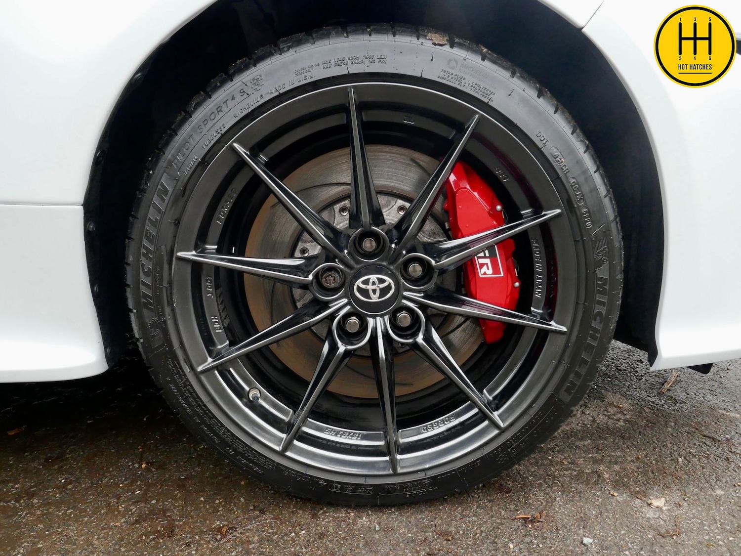 Used Toyota Yaris 2022 for sale - 76851280: Photo 65