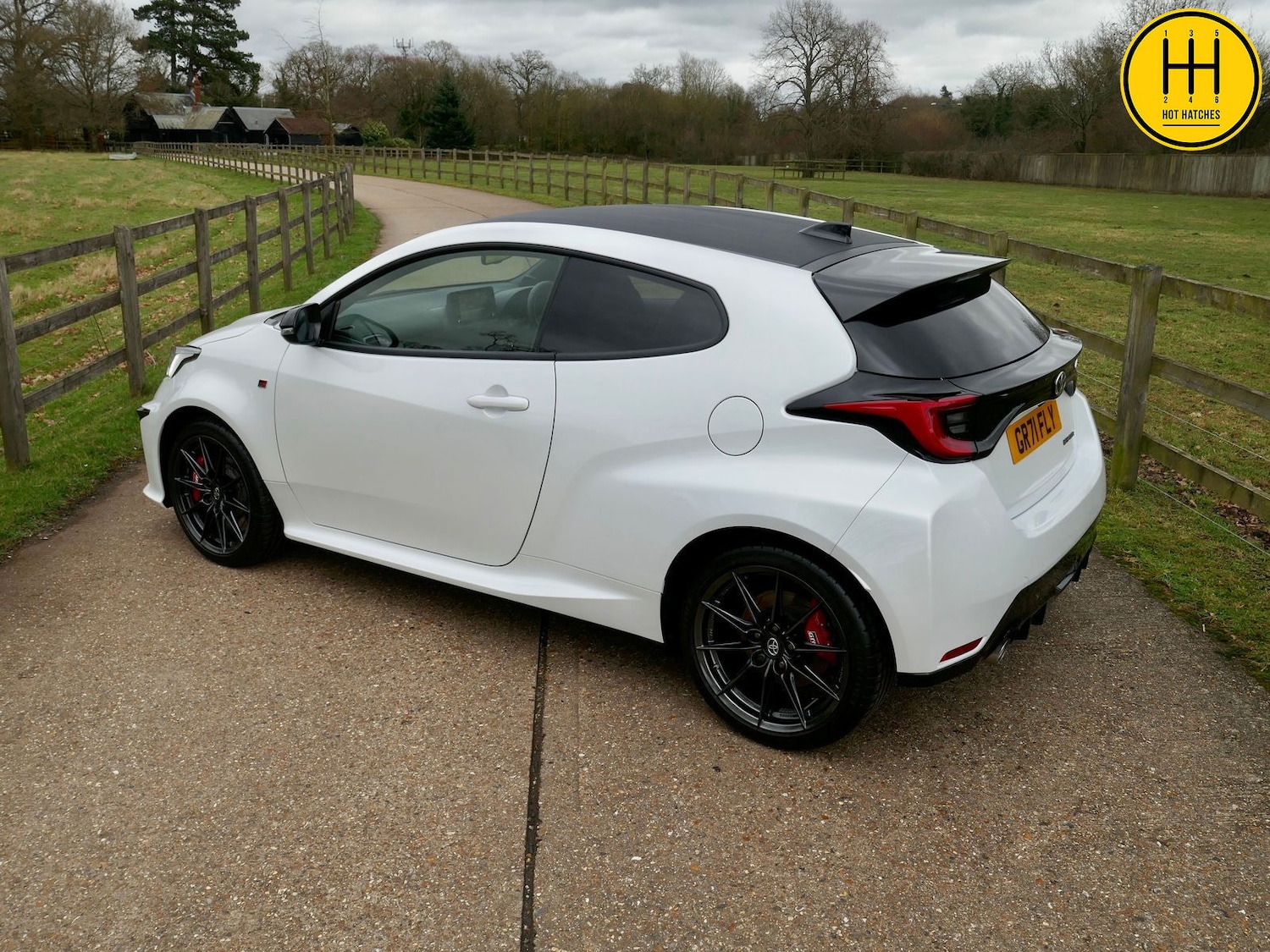 Used Toyota Yaris 2022 for sale - 76851280: Photo 96