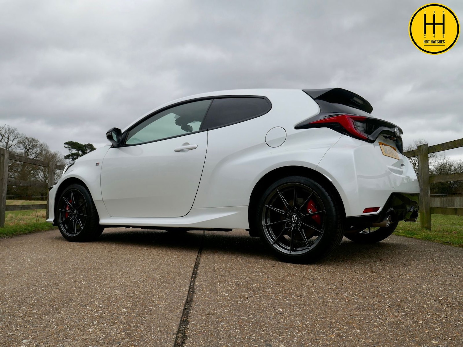 Used Toyota Yaris 2022 for sale - 76851280: Photo 97