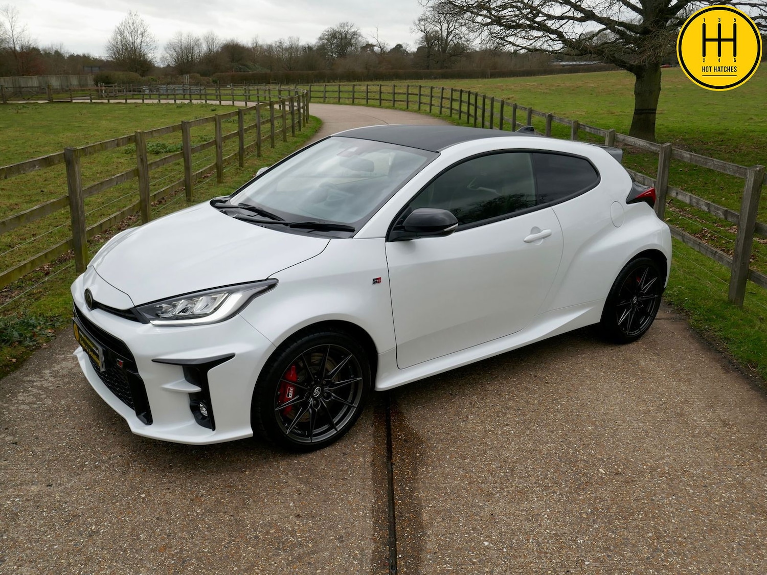 Used Toyota Yaris 2022 for sale - 76851280: Photo 98