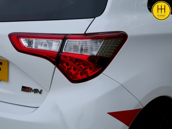 Used Toyota Yaris 2018 for sale - 76190885: Photo 25