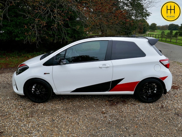 Used Toyota Yaris 2018 for sale - 76190885: Photo 32