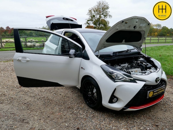 Used Toyota Yaris 2018 for sale - 76190885: Photo 52