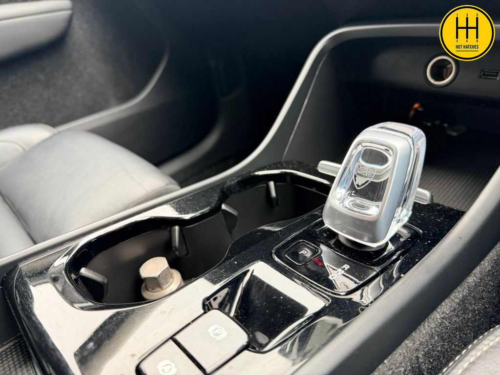 Used Volvo XC40 2020 for sale - 77256591: Photo 43