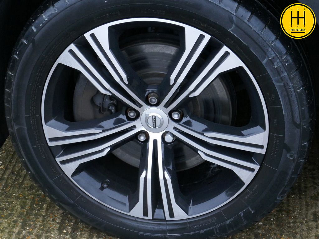 Used Volvo XC40 2020 for sale - 77256591: Photo 50