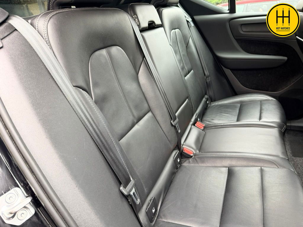 Used Volvo XC40 2020 for sale - 77256591: Photo 8