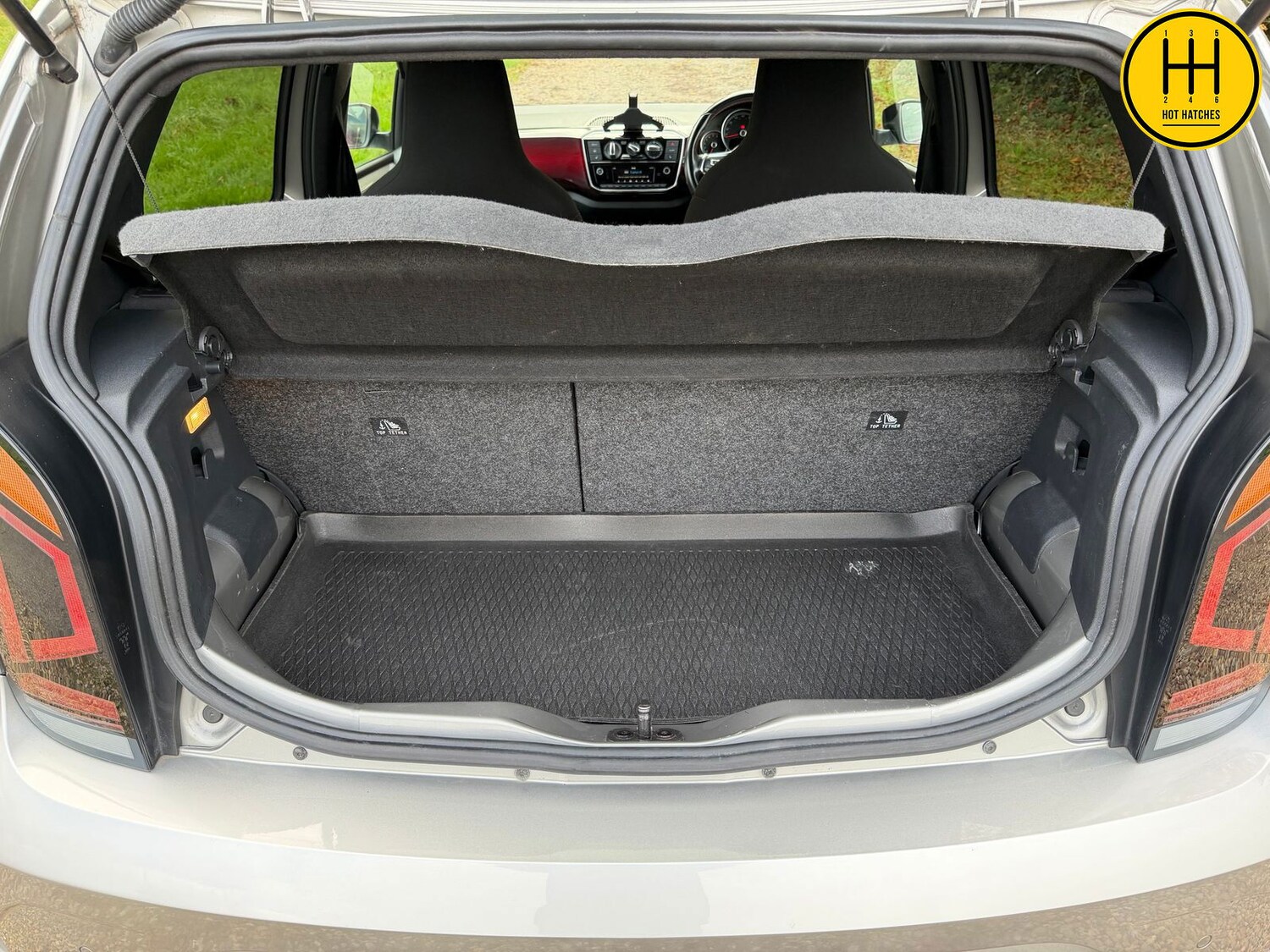 Used Volkswagen up! 2021 for sale - 76271833: Photo 24