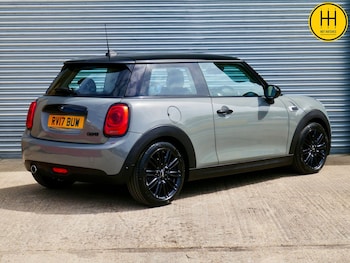 Used MINI Hatch 2017 for sale - 78681787: Photo