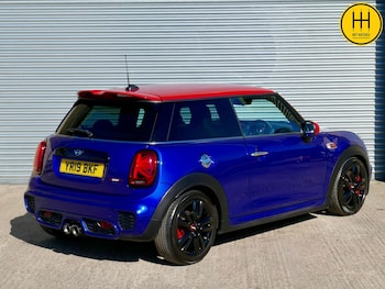 Used MINI Hatch 2019 for sale - 77740169: Photo