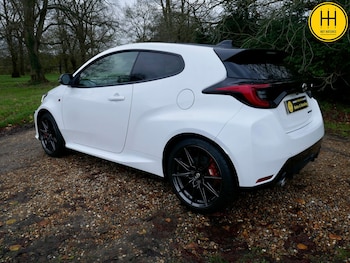 Used Toyota Yaris 2022 for sale - 76514680: Photo