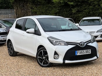 Used Toyota Yaris 2016 for sale - 79741272: Photo