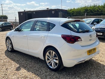 Used Vauxhall Astra 2015 for sale - 79698951: Photo