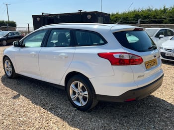 Used Ford Focus 2014 for sale - 79699841: Photo