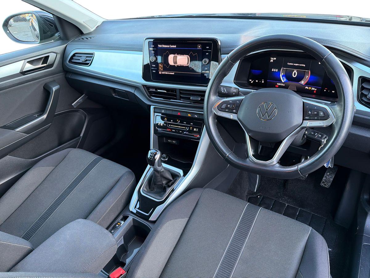 Used Volkswagen T-Roc 2023 for sale - 77111589: Photo 15
