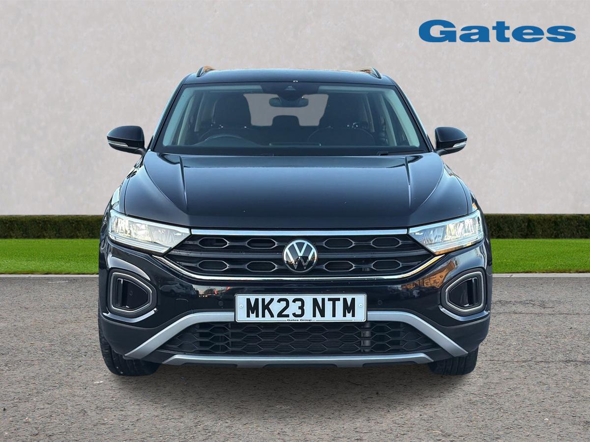 Used Volkswagen T-Roc 2023 for sale - 77111589: Photo 2